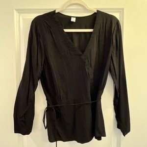 Old Navy Size M Black Faux Wrap Long Sleeve Shirt